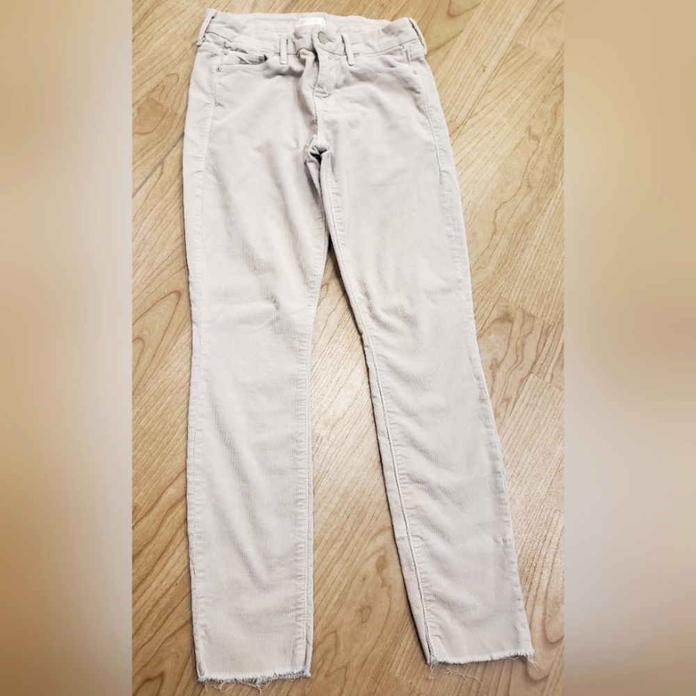 MOTHER cream size 25 corduroy jeans